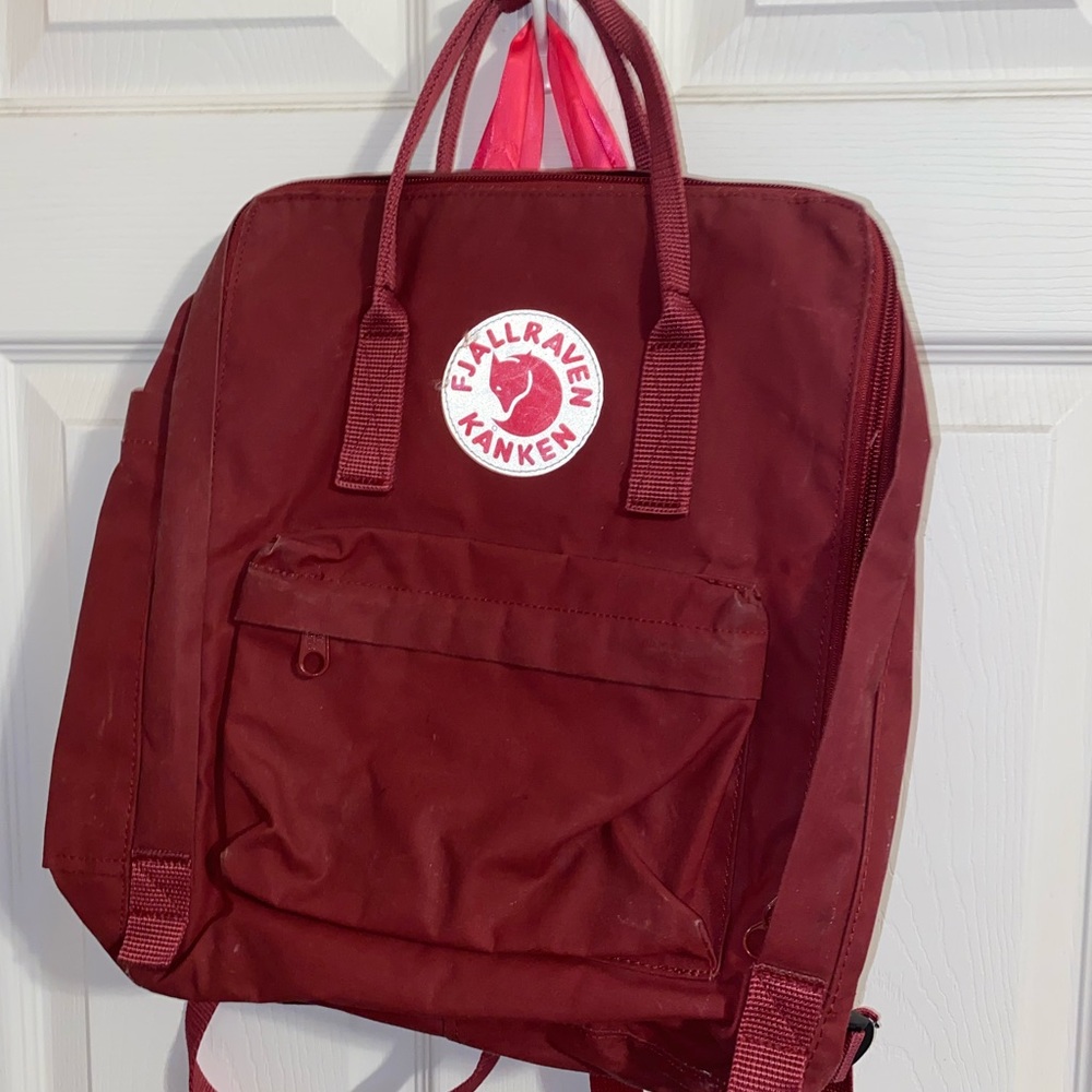 Fjallraven Kanken Classic Mini Backpack